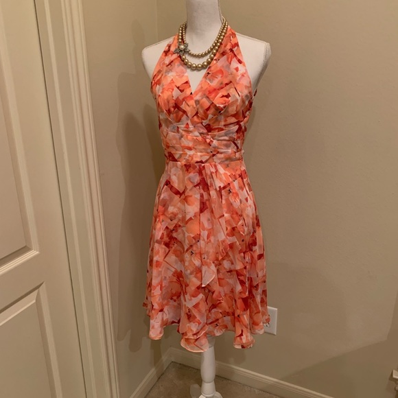 White House Black Market Dresses & Skirts - White House Black Market Red White Flowers Dress